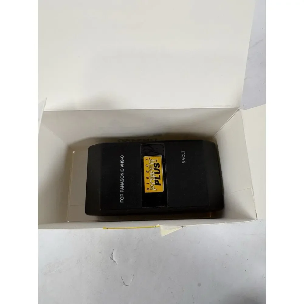 JVC GR-AXM70U Compact VHS-C Camcorder Charger Flip Screen Doesn't Work